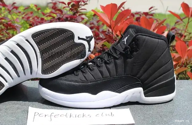 Jordan Black Authentic x 12 PSNY Air 0629
